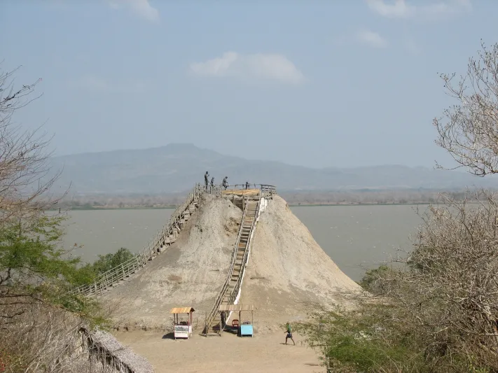 بركان في كولومبيا للغوص والاستجمام 