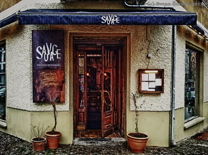 مطعم سوفاج في برلين عودة للعصور الوسطى 