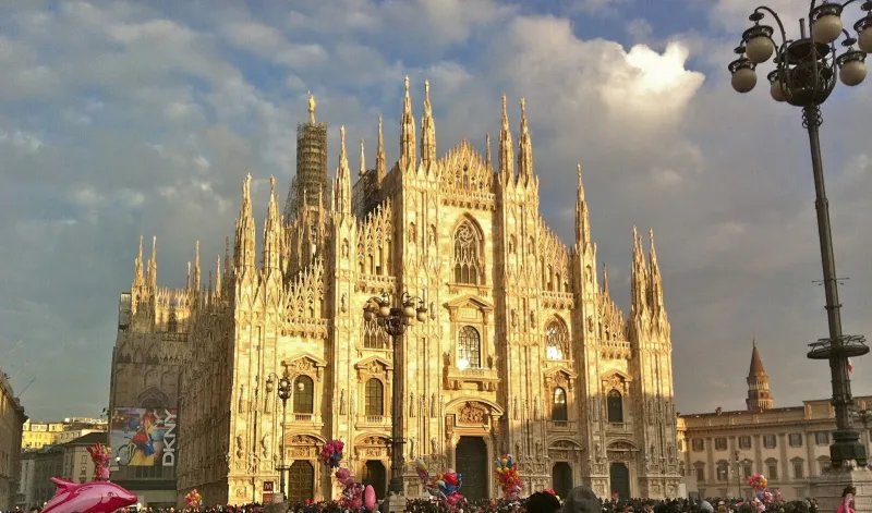 كاتدرائية ميلانو ايطاليا روعة ساحة الدومو