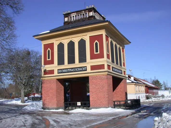 فندق سالا سيلفر ماين في السويد إقامة فضية تحت الأرض 