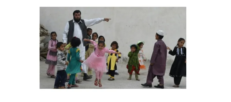 رقم قياسي: لديه 35 طفلاً ويطمح لـ100