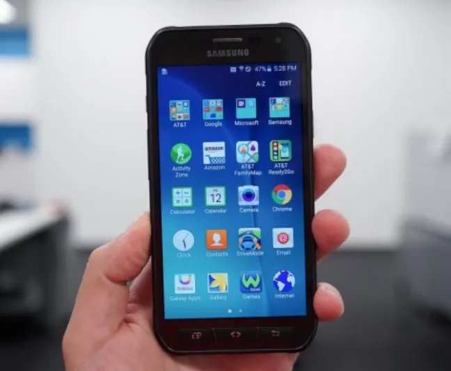 Galaxy S7 Active لمحبي "سامسونغ"