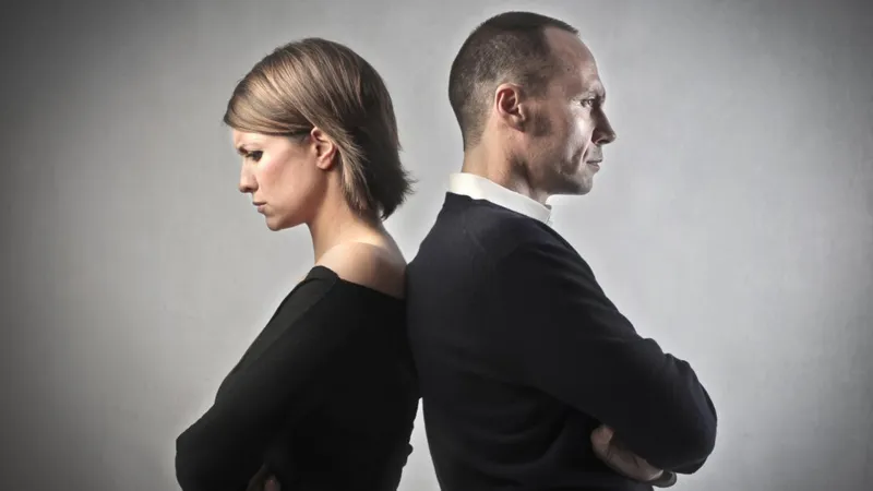 منع زوجته من الإفطار عند أهلها... فماذا حدث؟