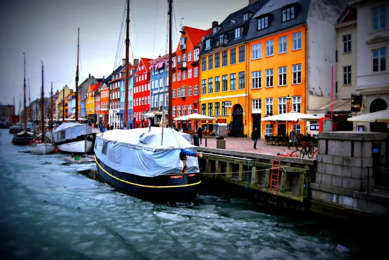 أغرب 10 ممنوعات حول العالم