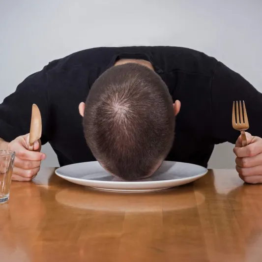 عندما تشعرون بالجوع لا تسارعوا الى اسكاته ...  والسبب !