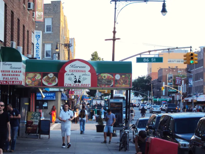 ستاينواي الشارع العربي في نيويورك