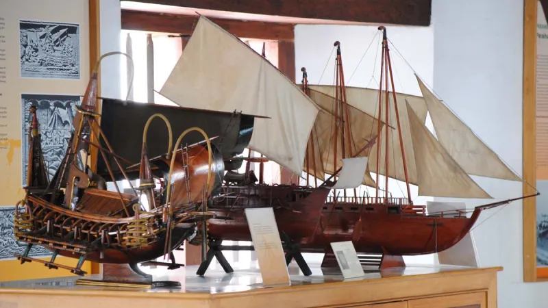 متحف جاكرتا البحري الاكثر شهرة