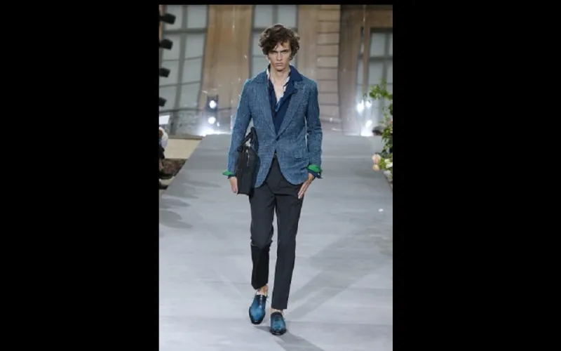 دليلك لتسوّق متقن في ربيع صيف 2016  ألوان هادئة وتصاميم تحن إلى الماضي