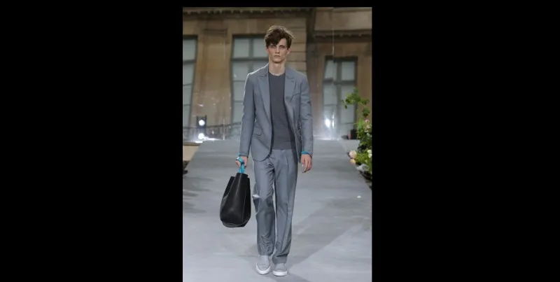 دليلك لتسوّق متقن في ربيع صيف 2016  ألوان هادئة وتصاميم تحن إلى الماضي