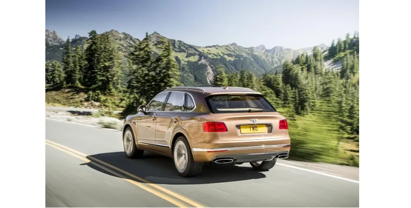 بنتلي بنتايغا: أعلى درجة فخامة بدفع رباعي