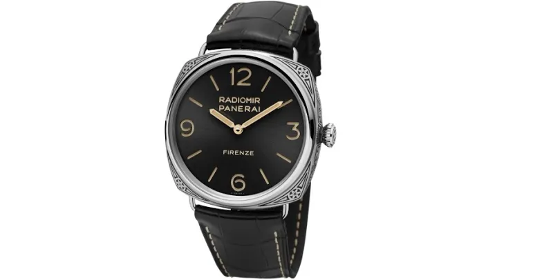 السر في الأسود ساعات تعكس الثقة بالنفس