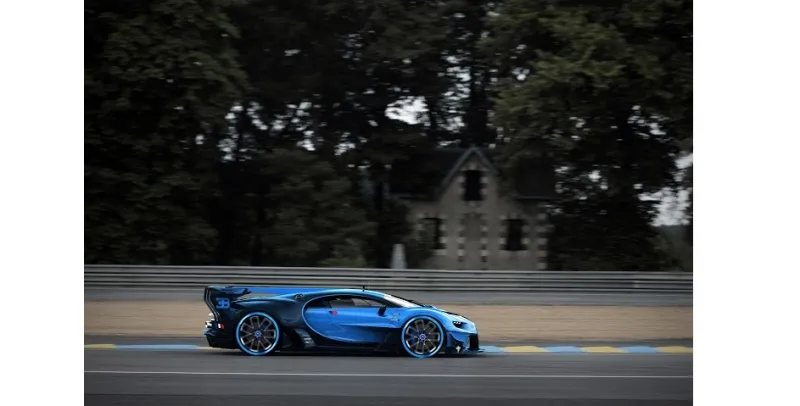 بوغاتي شيرون  ثروة على اربع عجلات 