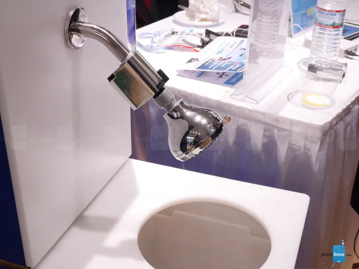 الاستحمام أصبح ذكياً مع هذا الجهاز