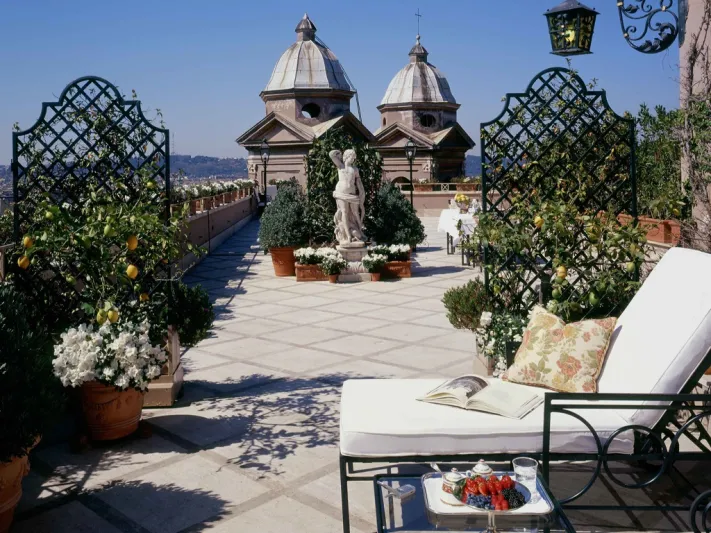 فندق هاسلر في روما: اناقة ايطالية بروح تاريخية