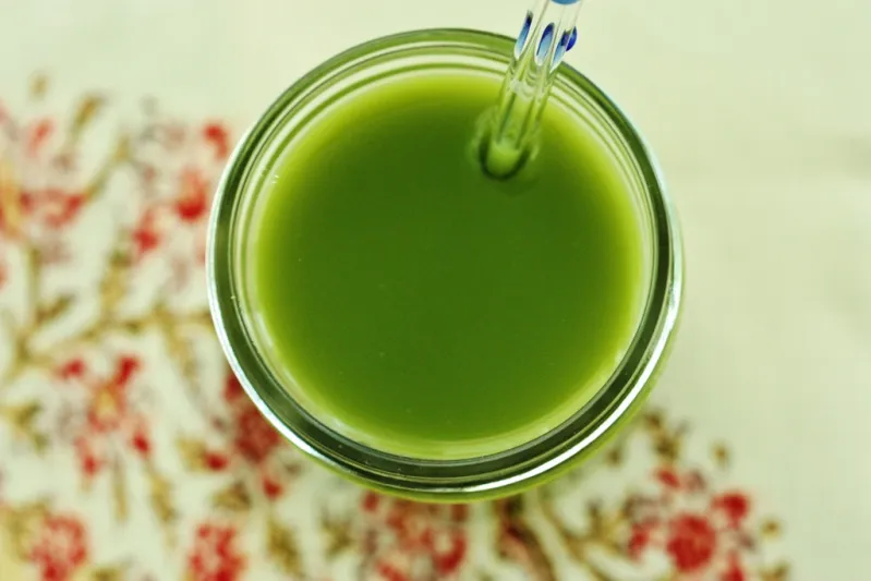 عصير طبيعي لحرق الدهون بالنعناع والخيار