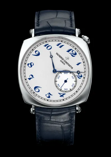 ساعات فاشرون كونستانتين  العريقة Historiques تعود من جديد 