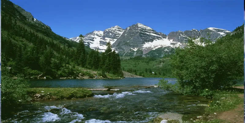 كشمير الهند سياحة رغم النزاع 