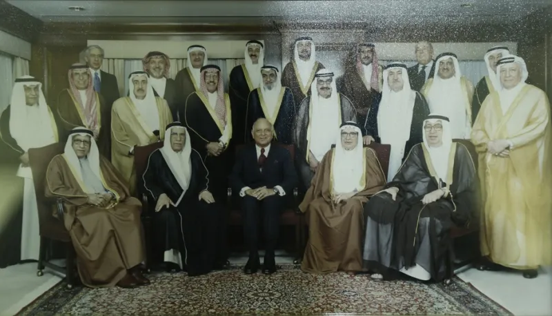  فاروق يوسف المؤيد لـ"الرجل" : مصروفي الف دينار شهريا  