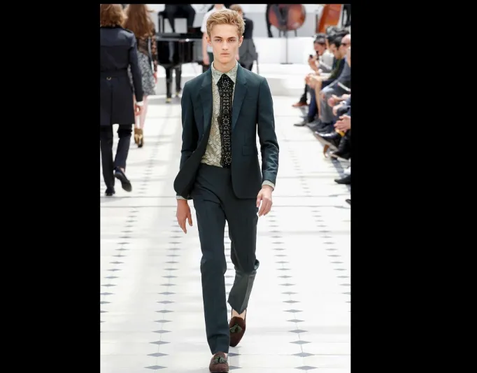 ربيع صيف 2016..  الأناقة الرسمية البهية