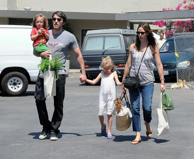 بن أفلك لـ الرجل  هذا موقفي من الاسلاموفوبيا