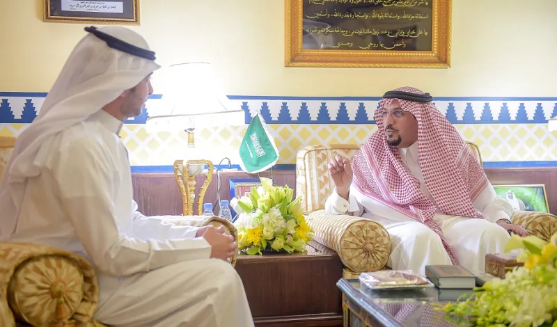 فيصل بن مشعل بن سعود لـ الرجل  لا اتصنع البساطة 