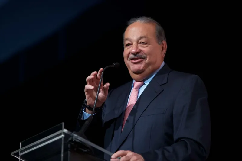 كارلوس سليم من  اغنى اغنياء العالم 