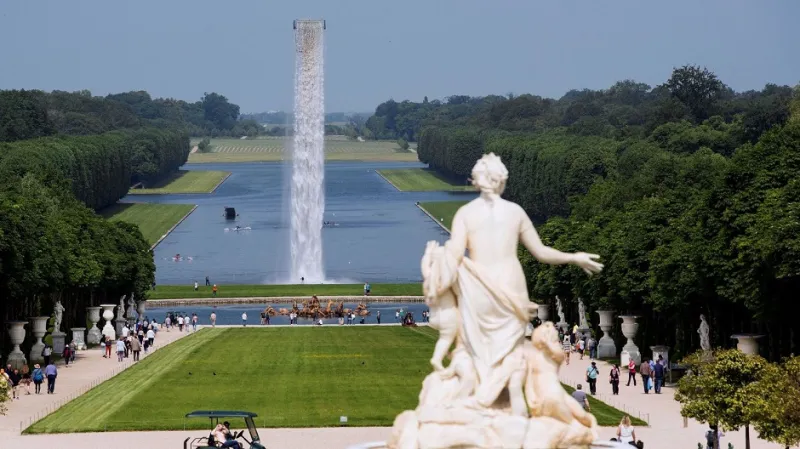 المستحيل بات ممكناً في قصر فيرساي 