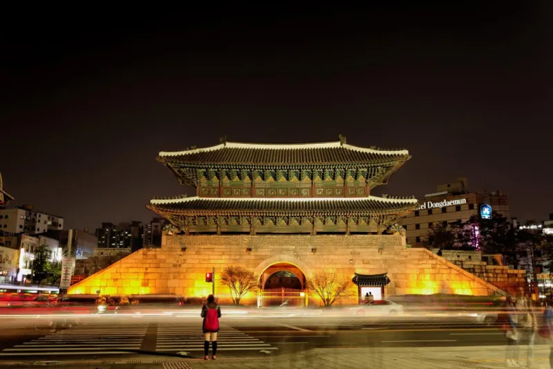 بوابة الحجر روعة التاريخ الكوري