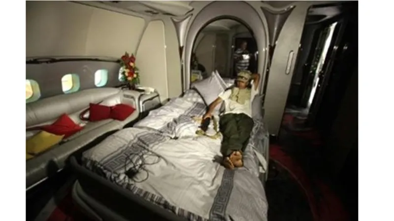 قصة الطائرة الخاصة للقذافي