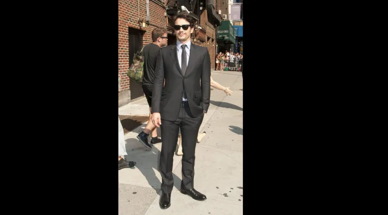 جيمس فرانكو اسلوبه الخريفي تحت مجهر الرجل 