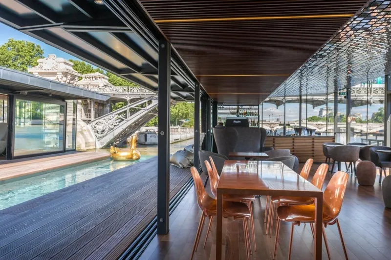 فندق أوف باريس سين كل الراحة في العوم