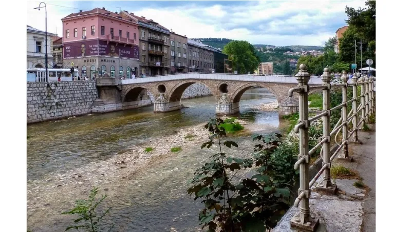 في سراييفو زاوية الشارع التي غيّرت العالم 