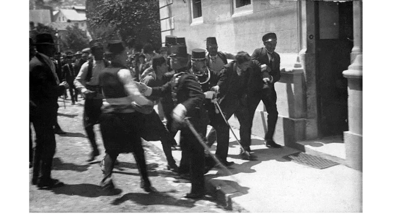 في سراييفو زاوية الشارع التي غيّرت العالم 