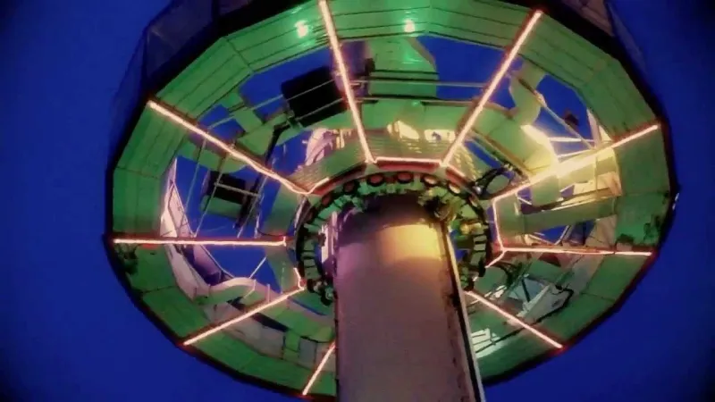 منارة تامنج ساري لا تفوتها عليك