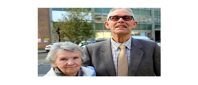 جون ستوك سبعيني يعود إلى زوجته رغم طعنها له 13 مرة