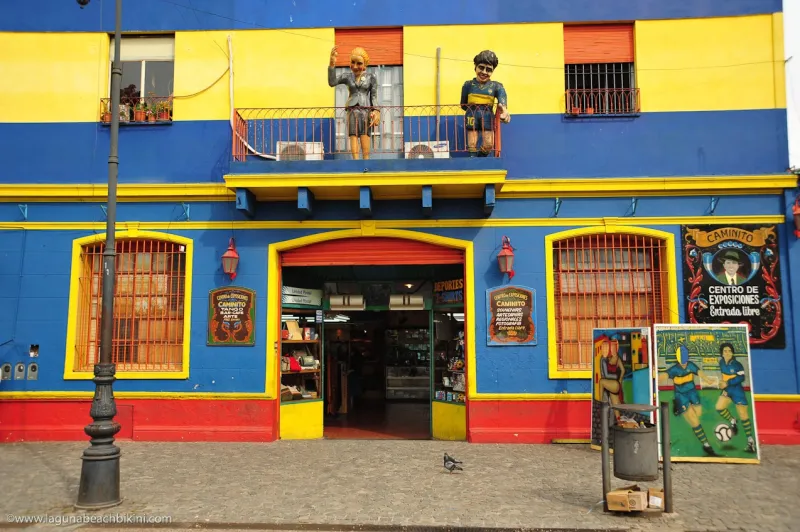 الألوان في لابوكا لوحات غارقة بالحسّ