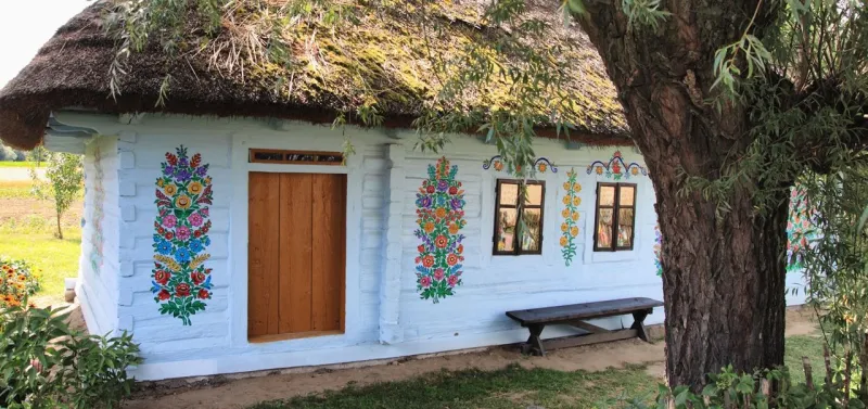 قرية زاليبي حلبة سباق نحوالجمال