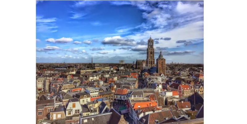 أوترخت السحر عنوان لكل مافيها