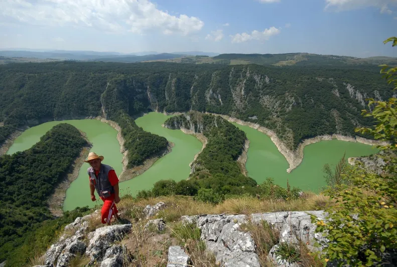 محمية أوفاك والنهر المتعرج