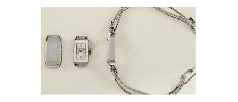 بيع ساعة مارلين مونرو مقابل 25 ألف دولار