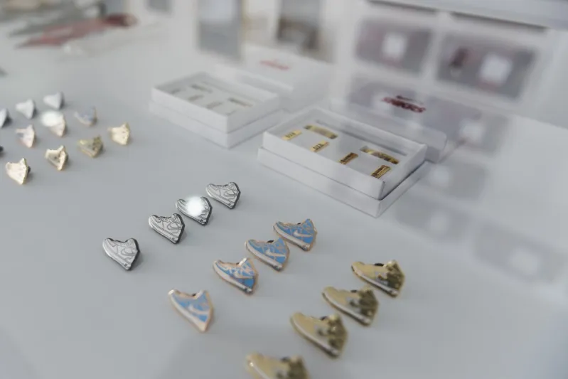 NIKE تقدّم مجموعة أحذية 12 SOLES الخاصة بكرة السلة