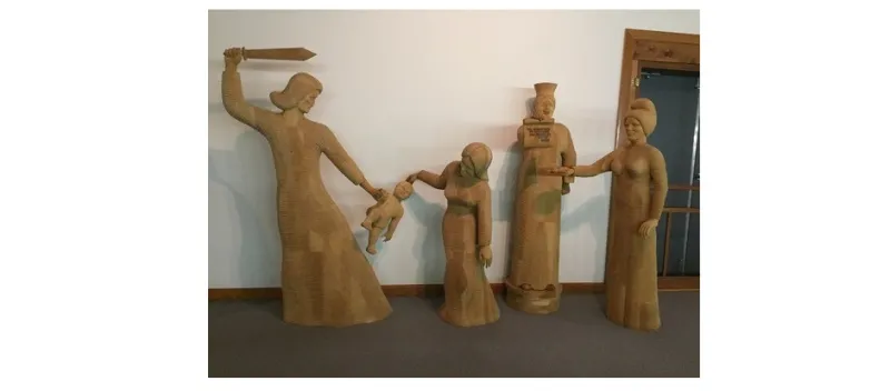 متحف المنحوتات الخشبية 15 عاما من العمل