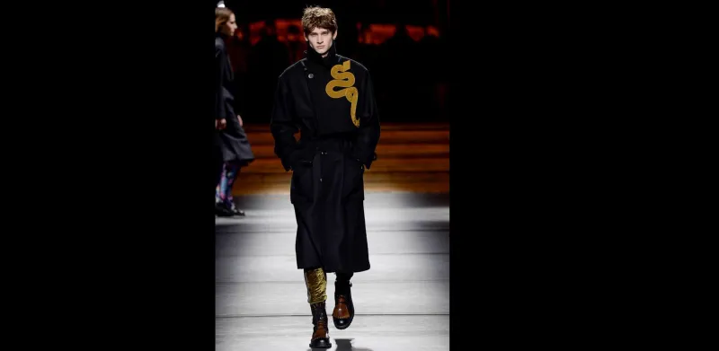 لمحبي الاسلوب العسكري اليكم احد التصاميم