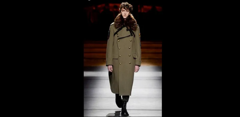 لمحبي الاسلوب العسكري اليكم احد التصاميم