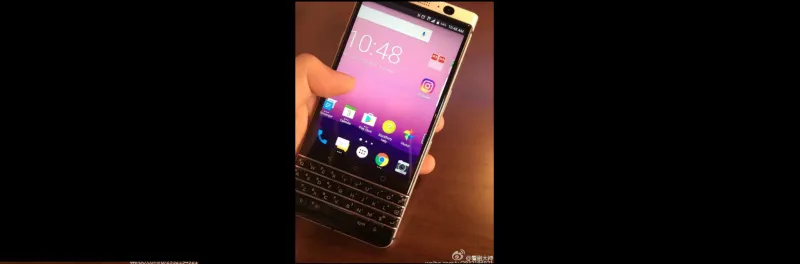 صور لهاتف بلاك بيري القادم بلوحة المفاتيح