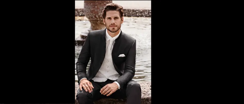 الايطالي سيمون بريداريول واطلالات تحاكي العريس الخليجي