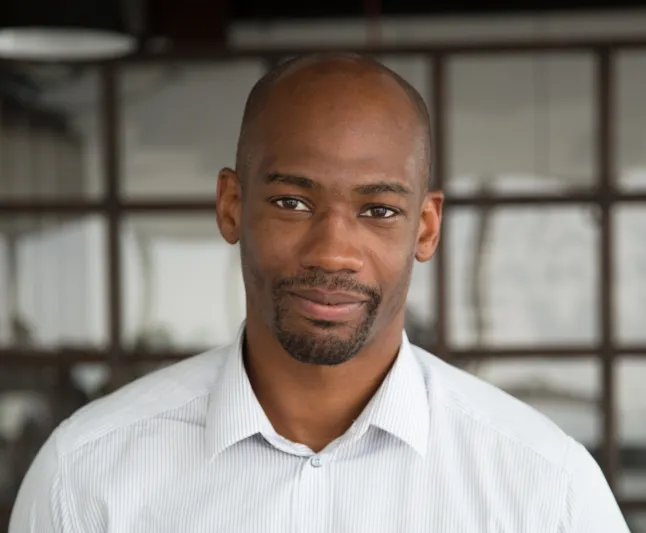 كيف تحافظ على علاقة مجدية مع مشاهير السوشال ميديا 