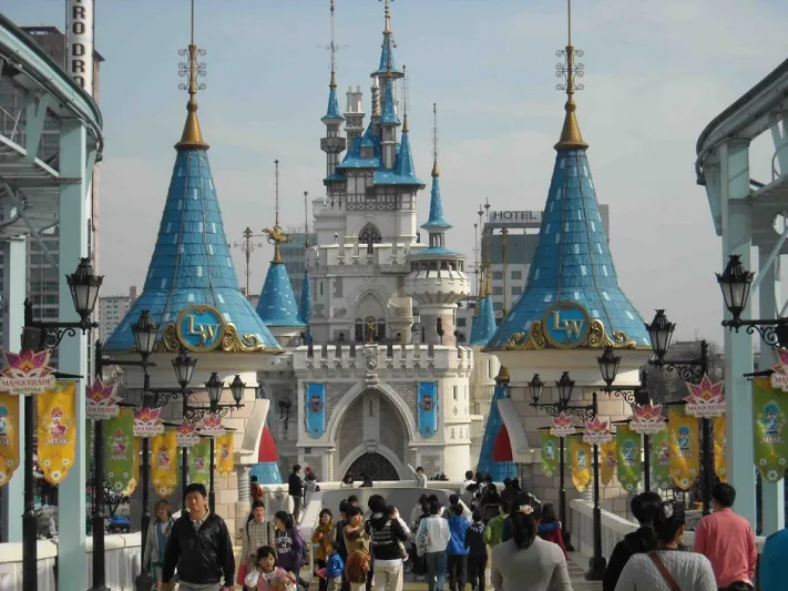 عالم لوتي لاحدود للمتعة