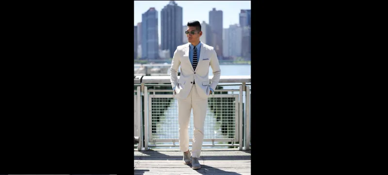 الازرق  كيف ترتديه لاطلالة متقنة