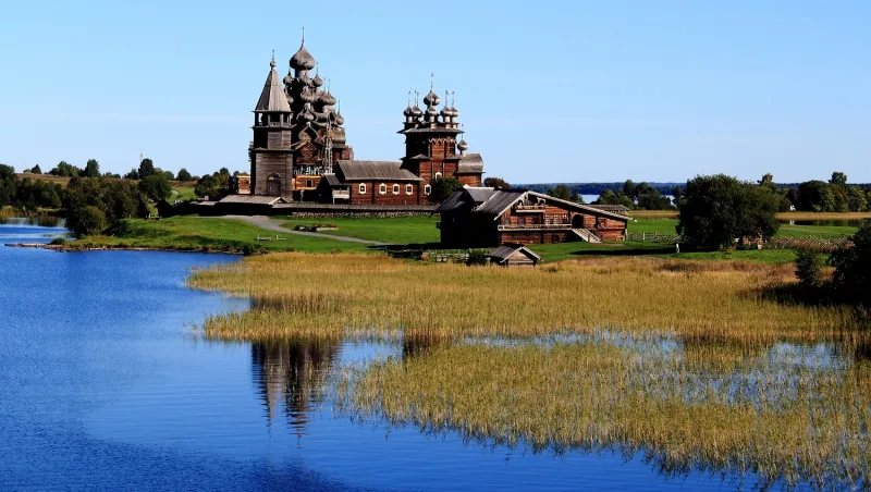 جزيرة خيزي في روسيا الاتحادية 